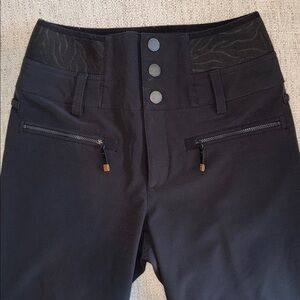 Roxy Women's Black Small Snow pants dry flight technology 15K